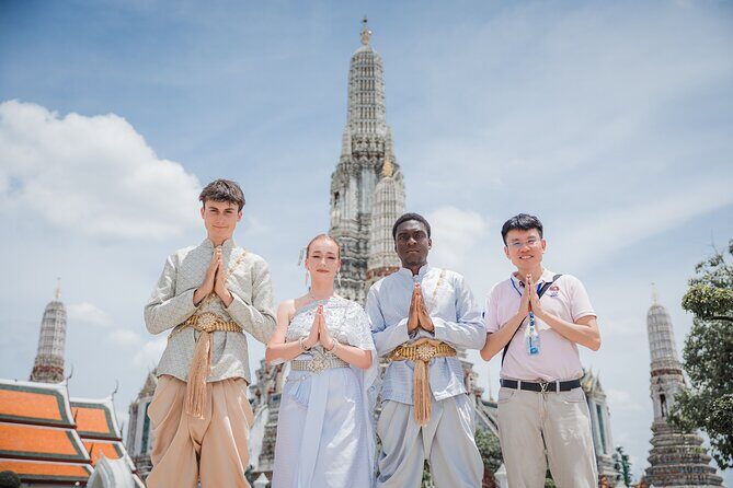 Wat Arun Private Tour with Thai Costume and DIY Coconut Pancakes - Good To Know
