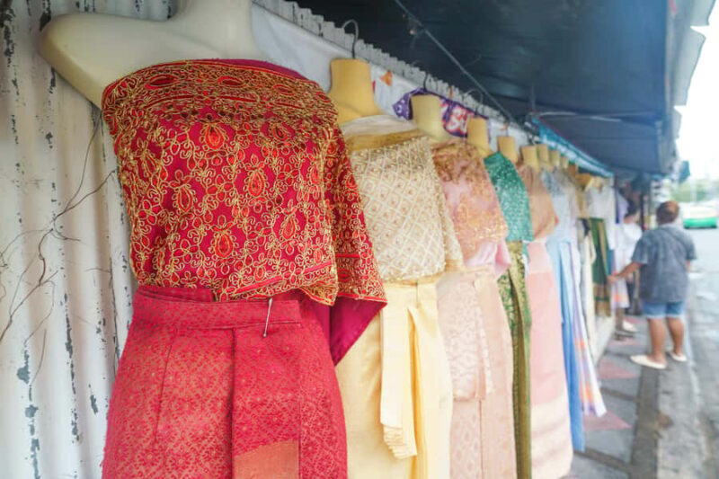 Wat Pho, Wat Arun & Flower Market Walking Tour in Bangkok - FAQ