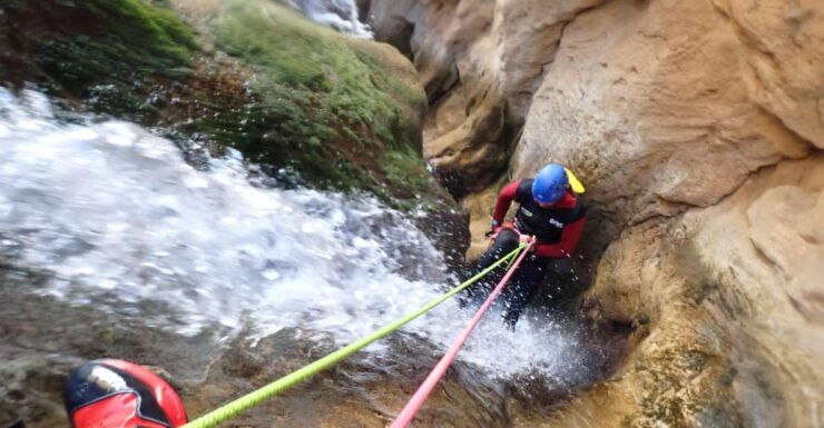 Water Canyoning in the Turche Buñol Cave (Valencia) - Experience Description
