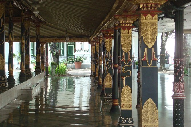 Water Castle and Yogyakarta City Tour - Tour Highlights