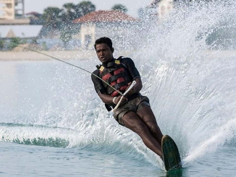 Water Skiing in Pasikudah - Discovering Water Skiing in Pasikudah