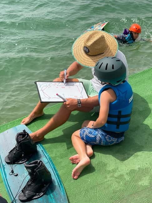 Water sports in Bratislava - Wakeboarding/Waterski/Kneeboard - Good To Know