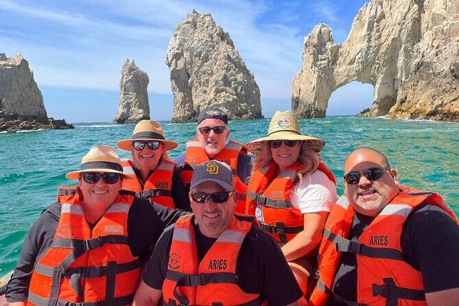 Water Taxi to the Arch of Cabo San Lucas with Transportation - Good To Know