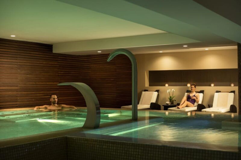 Water Therapy Circuit Experience - Water Therapy Circuit Experience in Lisbon: A Deep Dive into Relaxation