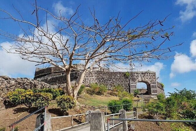 Waterfall and Historical Fort Adventure with Lunch - FAQ