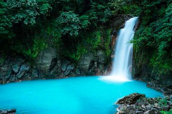 Waterfall & Blue Lagoon: Full-Day Tour in Rio Celeste Costa Rica - Pickup Information