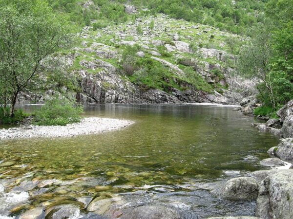 Waterfall Månafossen and Byrkiedalstunet, Candle Foundry - Frequently Asked Questions