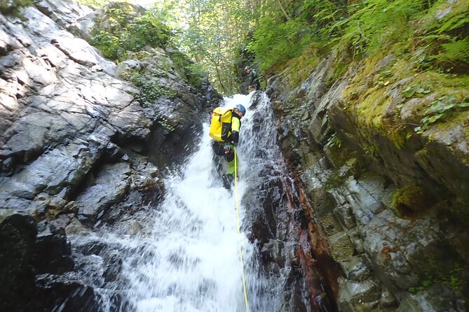 Waterfall Rappelling Canyoneering Adventure Photo Package! - Meeting and Pickup Details