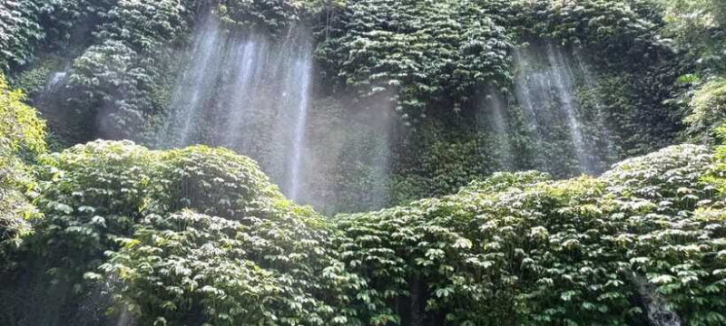 Waterfall (Stukel & Kelambu) Sukarara Village - Transport and Group Size