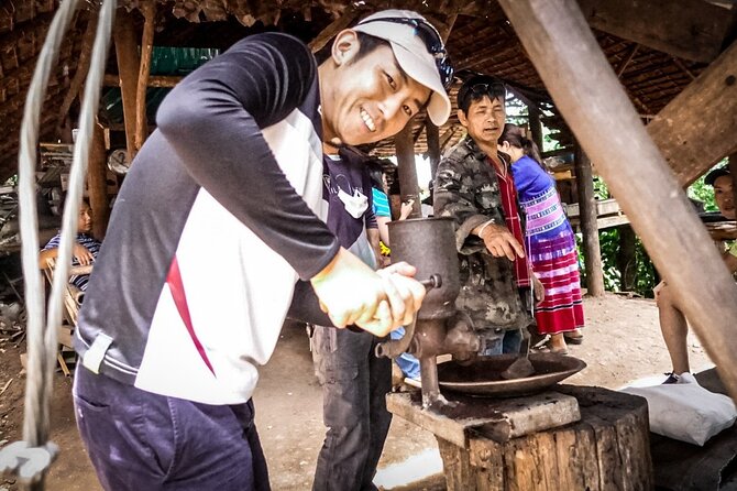 Waterfall Wanderer Doi Inthanon Hiking Tour - Directions