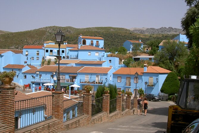 Waterfalls Near the Blue Village of Juzcár - The Sum Up