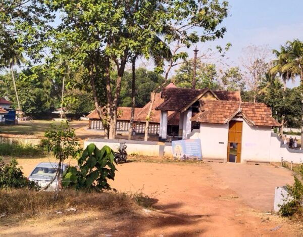 Waterfalls of Athirapply or Areekal Tour for 1 to 8 People. - Directions