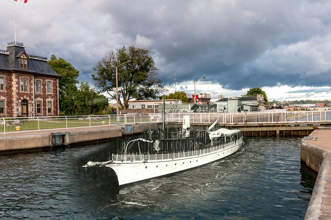 Waterfront Attractions Tour in Sault Saint Marie - Self-Guided Experience