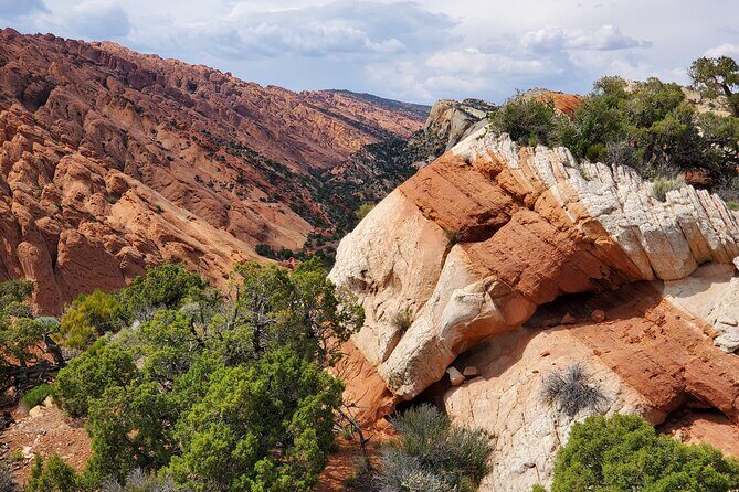 Waterpocket Fold Offroad Tour to Strike Valley Overlook - The Sum Up