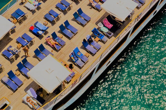 Wave Dancer Sunset BBQ Cruise - Sunset BBQ Cruise Highlights