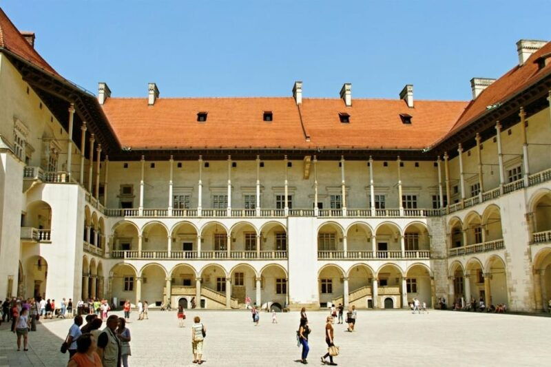 Wawel Castle and Cathedral Guided Tour - Good To Know