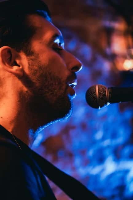 Wednesday Night Live Music with Cocktails - The Venue: Kontakt Bar