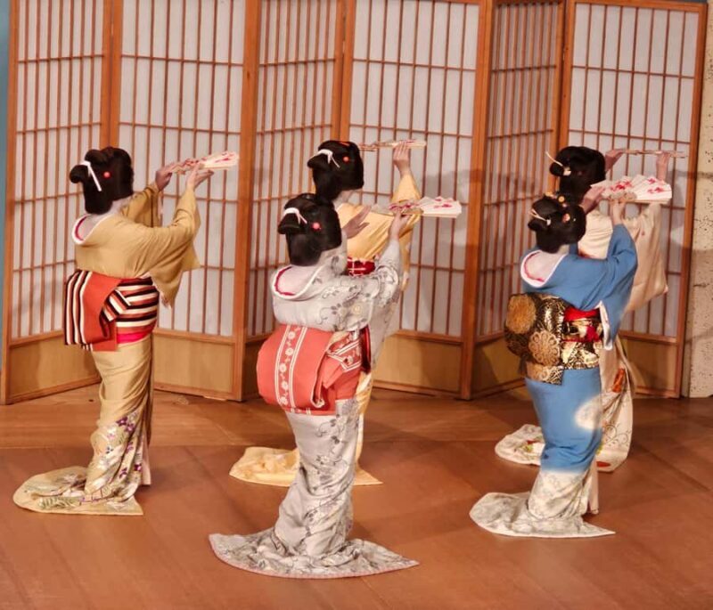 Weekend Geisha Dance Performance Hana-no-Mai in Atami - Good To Know