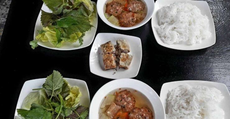 Weekend Hanoi Night Market & Street Food Tour - Tour Highlights