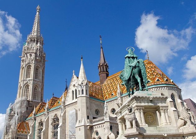 Weekend in Budapest: Private Transfer and Tours With Official Tour Guide - COVID-19 Safety Measures
