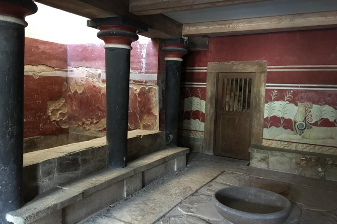 Weguide Knossos Palace - Common Questions