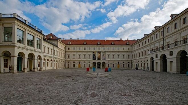 Weimar: City Highlights Self-guided Walking Tour - Inclusions