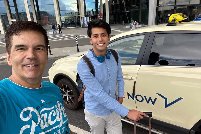 Welcome/Farewell Sightseeingtaxi Tour Transfer From/To the Airport - Tour Overview and Options