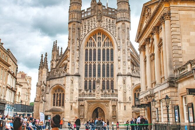 Welcome to Bath: Private Walking Tour Including Bath Abbey - Important Sights to Visit
