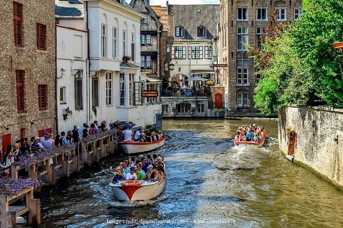 Welcome to Bruges: Private Half-Day Walking Tour - Meeting Point and Time