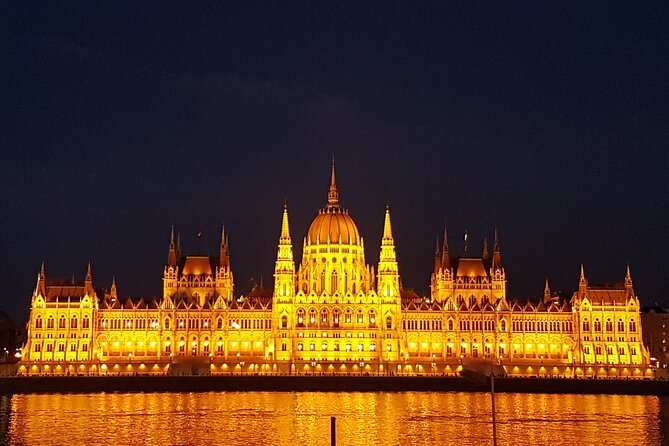Welcome to Budapest Evening Walk - Reviews