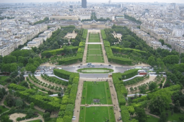 Welcome to Paris: A Self-Guided Audio Tour in English - Important Information