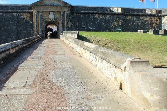 Welcome to San Juan's Old Town: Private Half-Day Walking Tour - Exploring the San Juan Old Town: An In-Depth Look