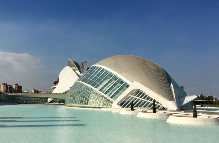 Welcome to Valencia: Private Tour With a Local Host - Activity Duration and Languages