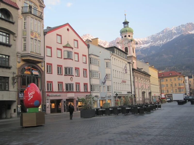 Welcome Tour by Per Pedes, guided city tour - An Authentic Introduction to Innsbruck