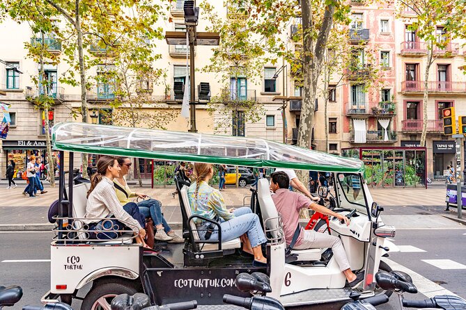 Welcome Tour to Paris by Private Eco Tuk Tuk - Tour Overview