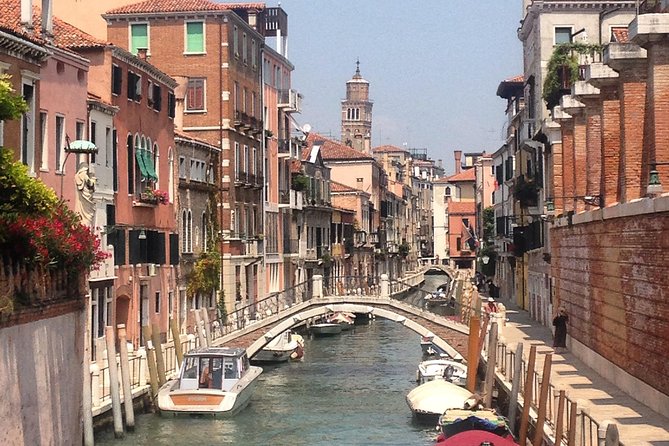 Welcome! Venice Sightseeing Kickstart Tour With Local Guide, Small Group - Benefits of Exploring Venice With a Local Guide
