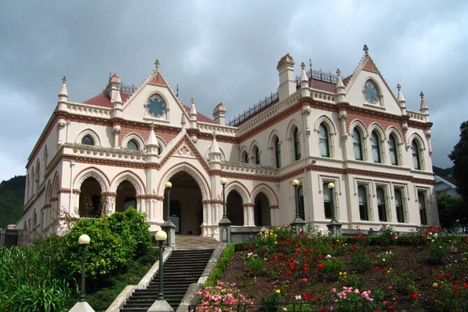 Wellington Scavenger Hunt: Cultural Capital - Top Landmarks to Explore in Wellington
