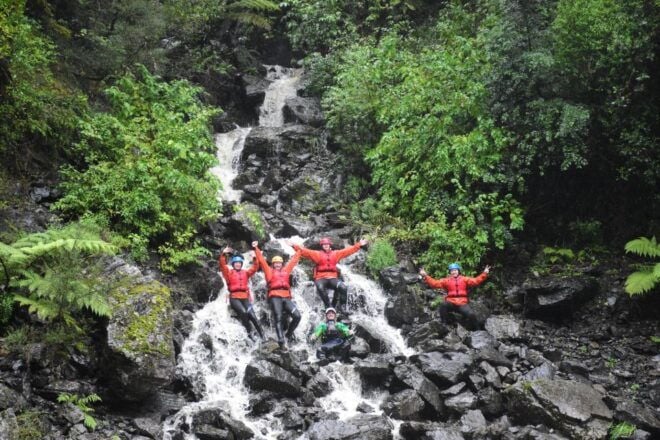 Wellington: Te Awa Kairangi Class 3 Whitewater Rafting Tour - Thrilling Experiences and Memorable Moments