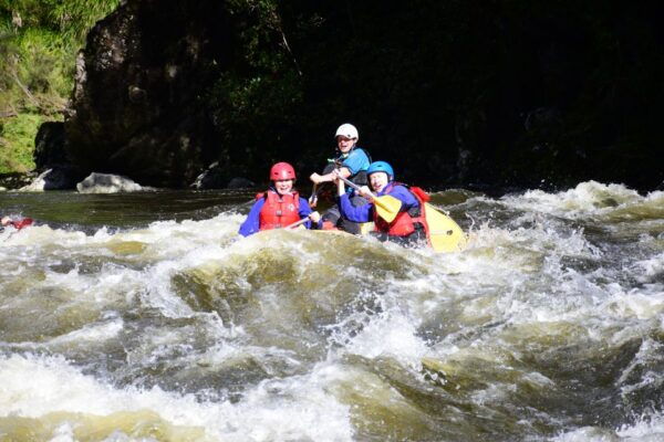 Wellington: Te Awa Kairangi Class 3 Whitewater Rafting Tour - Safety Briefing and Trip Inclusions