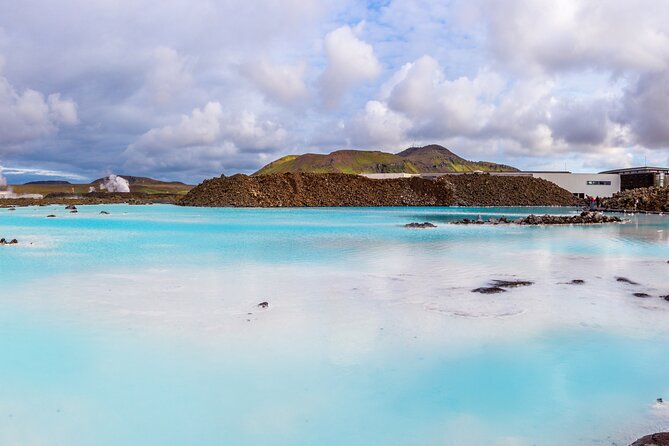 Wellness Tour and Adventure in Iceland - Minimum Number of Travelers and Customer Support