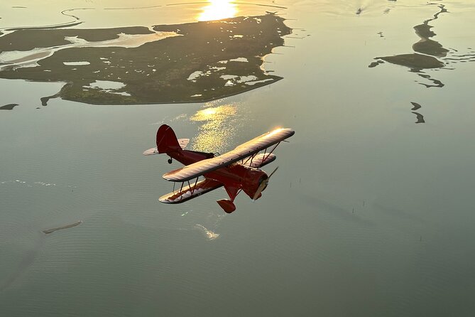West End Tour, Open Cockpit Biplane Ride - Tour Details