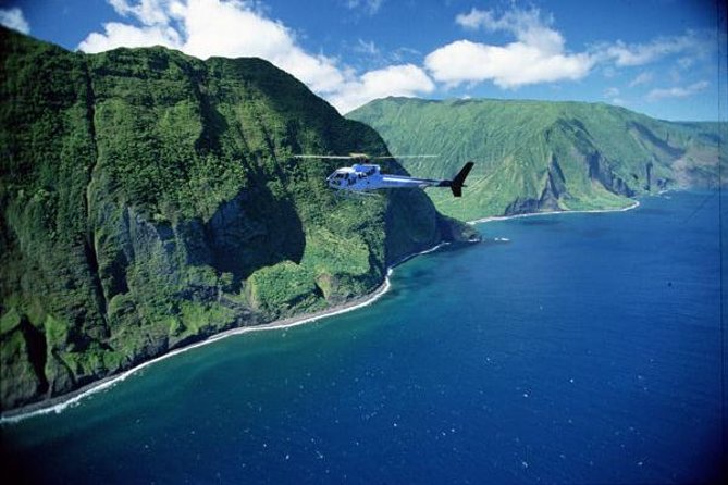 West Maui and Molokai Special 45-Minute Helicopter Tour - Tour Overview