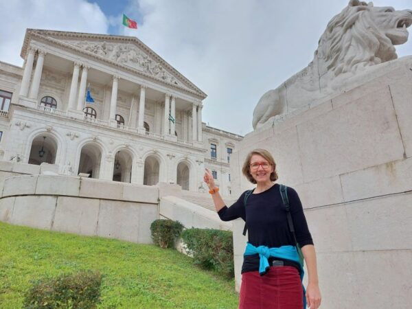 Western Lisbon: Tradition Meets Change (Walking Tour) - Directions
