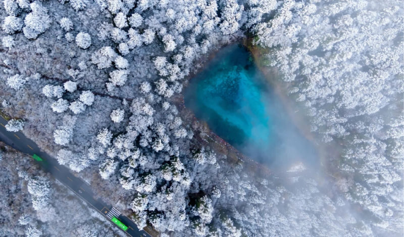 Western Sichuan 4-Day Loop | Dagu Glacier, Jiuzhaigou, Huanglong, Bipenggou - What to know before you book