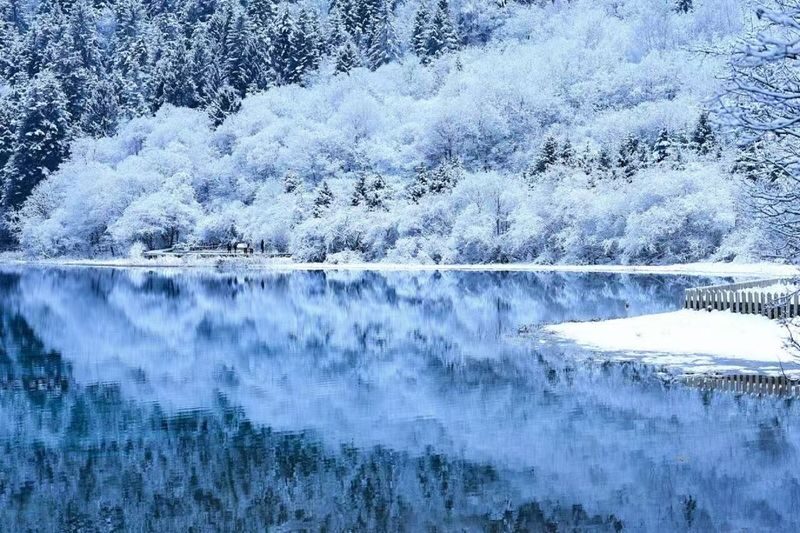 Western Sichuan 4-Day Loop | Dagu Glacier, Jiuzhaigou, Huanglong, Bipenggou - Health, timing and who should take this trip