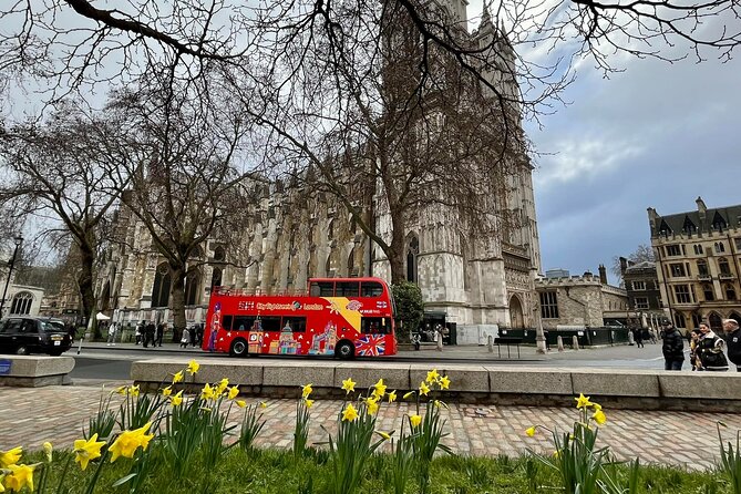 Westminster Abbey Private Tour With a Walk in the Heart of London - Highlights of the Private Tour
