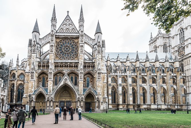 Westminster Abbey Tour and Optional Visit to Houses of Parliament in London - Common Questions