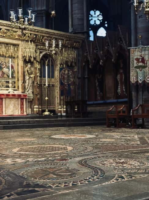 Westminster Abbey Tour with Changing of the Guard and Royal Palaces - Why This Tour Works