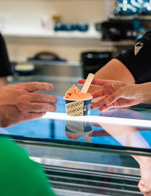 Westport: Sweet Treats Tour - Dessert Tasting Experience
