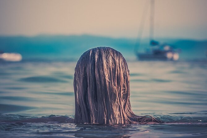 Whale & Dolphin Watching in Tenerife (Puerto Colon) On a Large Catamaran - Inclusions and Services